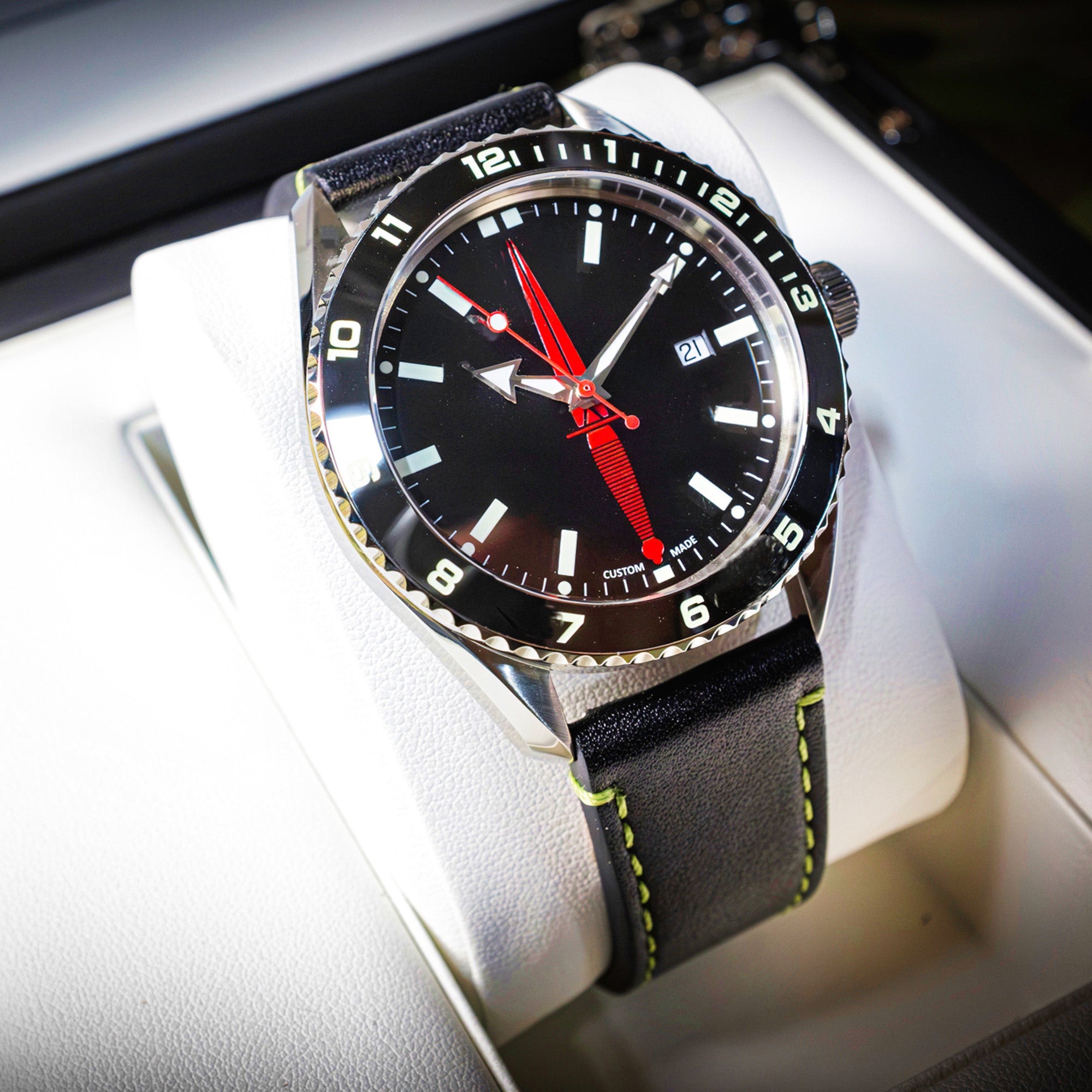 Commando-horloge in open box